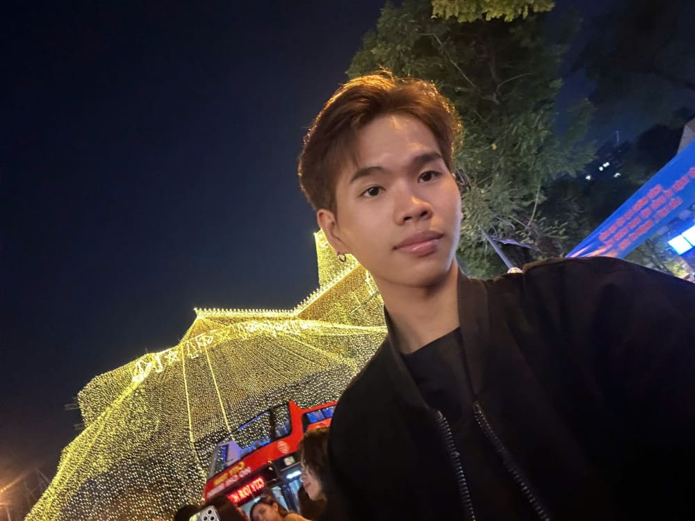 胡志明美女騎士,帥哥導遊-來趣玩旅遊