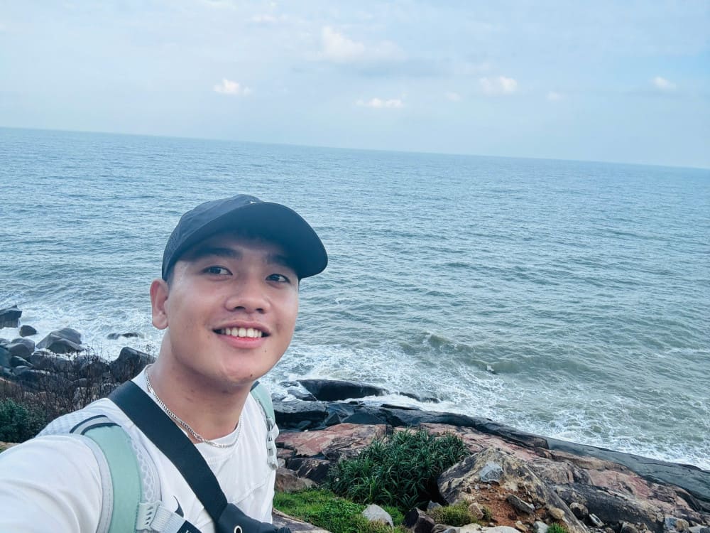 峴港美女騎士,帥哥導遊-來趣玩旅遊