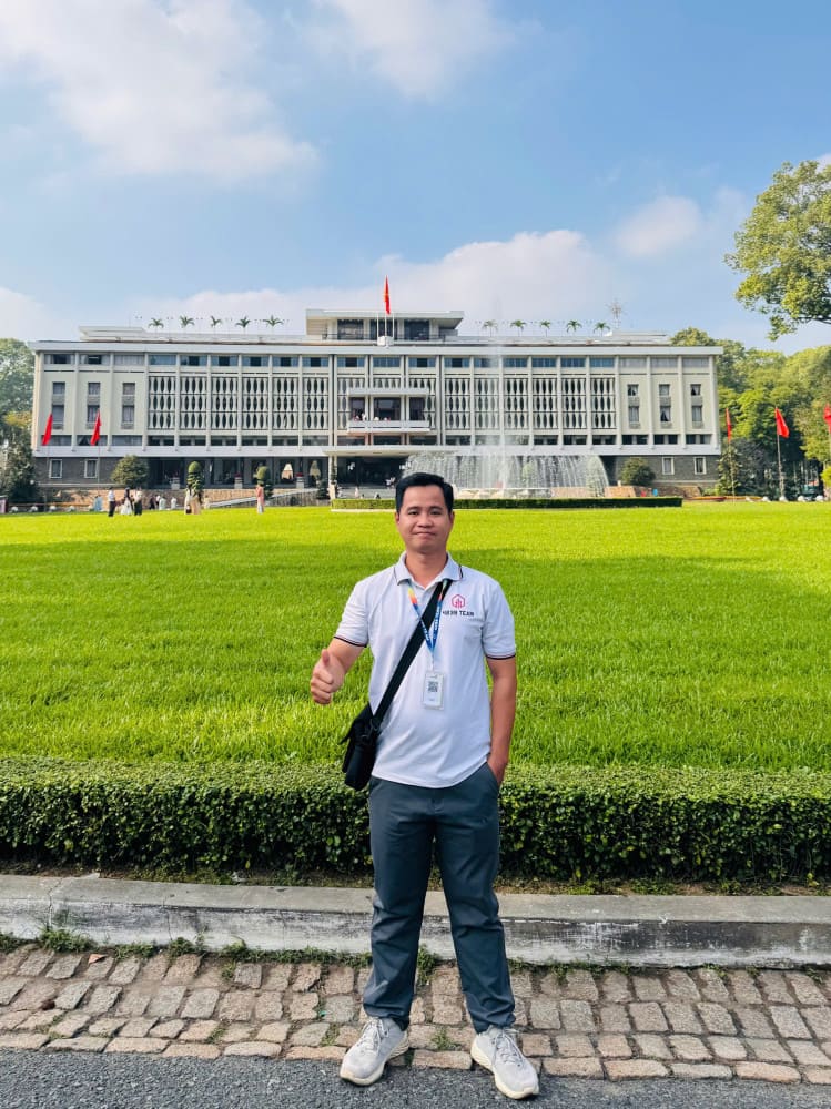 胡志明美女騎士,帥哥導遊-來趣玩旅遊