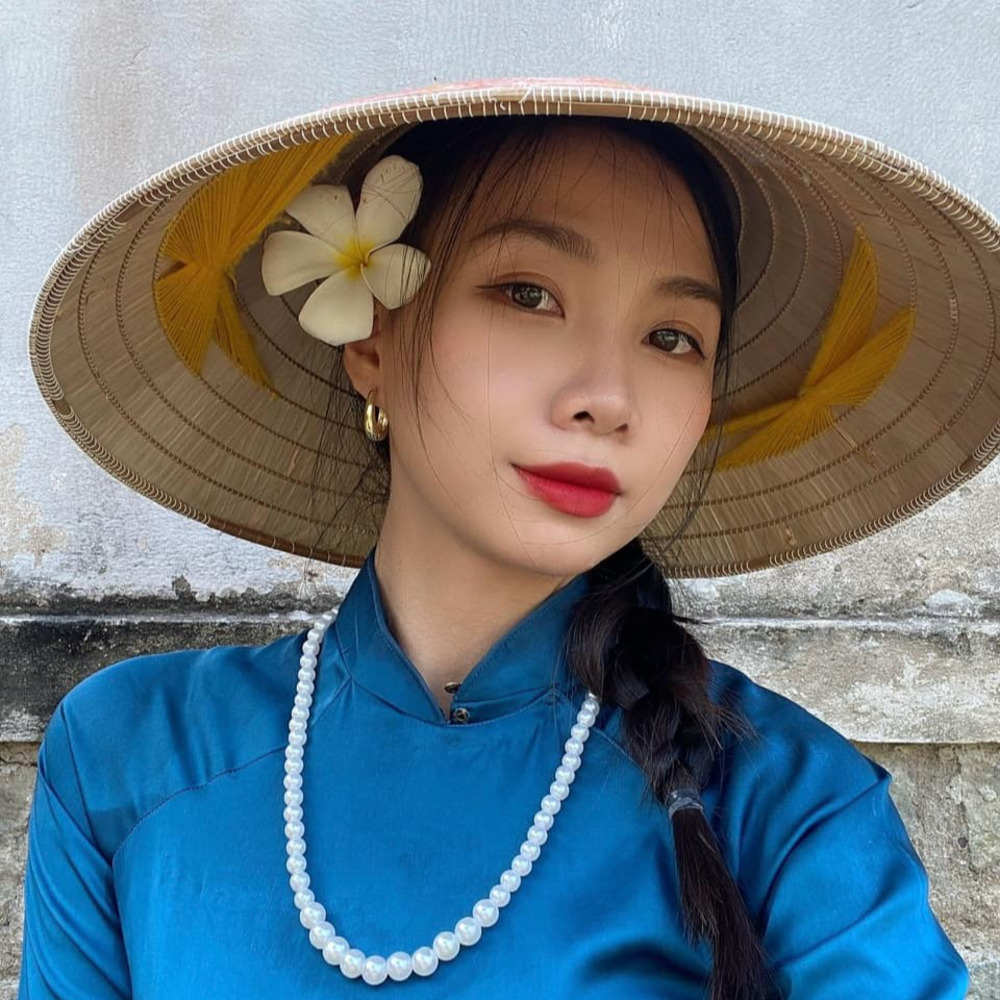 美女騎士,帥哥導遊-來趣玩旅遊