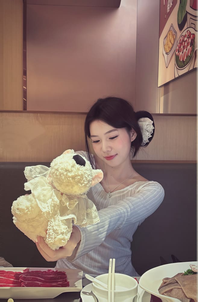 胡志明美女騎士,帥哥導遊-來趣玩旅遊