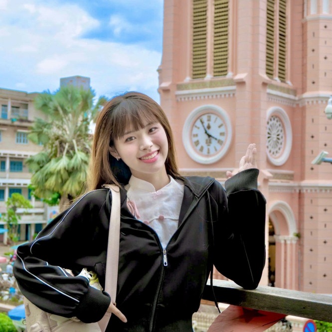 胡志明美女騎士,帥哥導遊-來趣玩旅遊