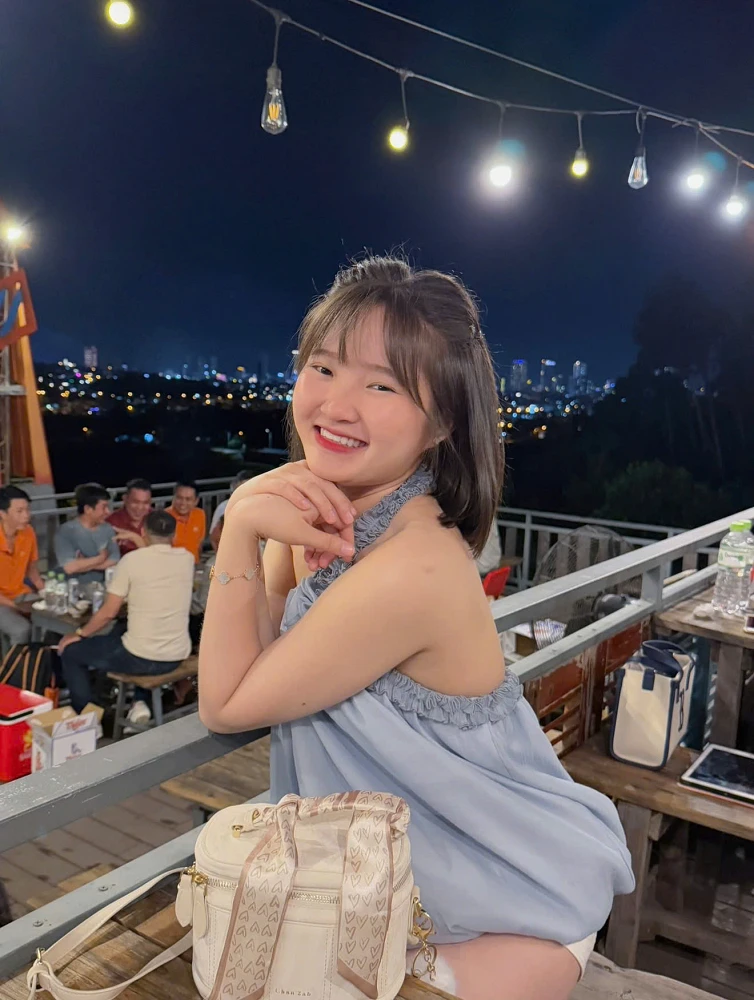 芽莊美女騎士,帥哥導遊-來趣玩旅遊