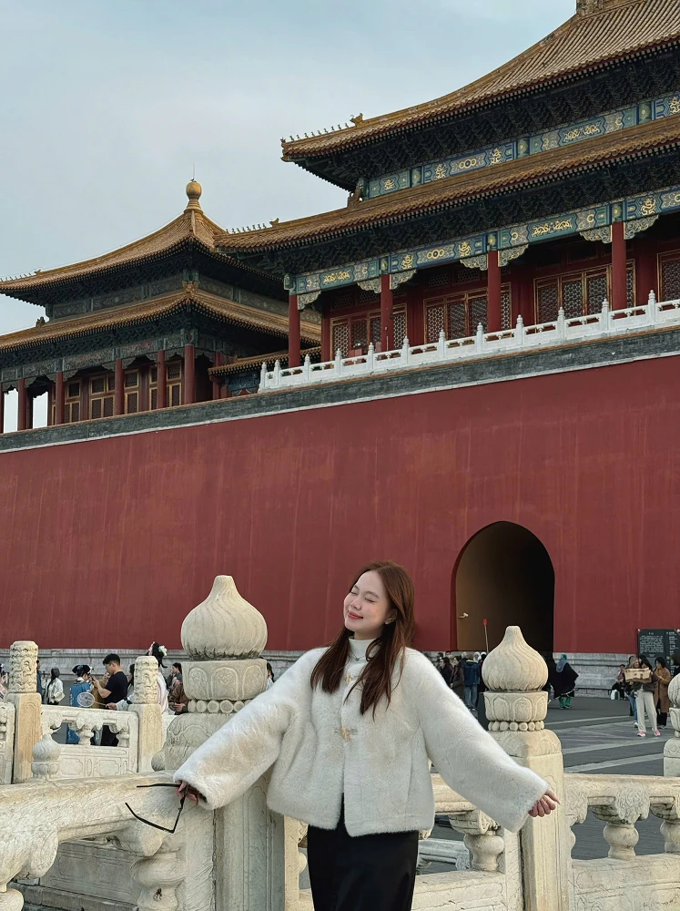 胡志明美女騎士,帥哥導遊-來趣玩旅遊