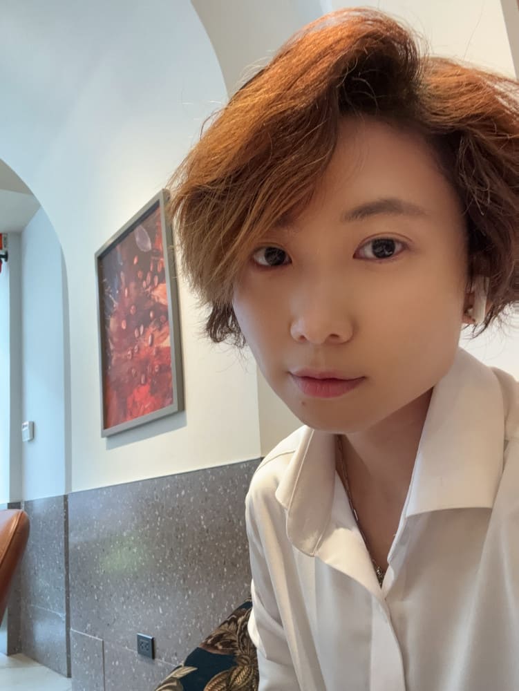 胡志明美女騎士,帥哥導遊-來趣玩旅遊