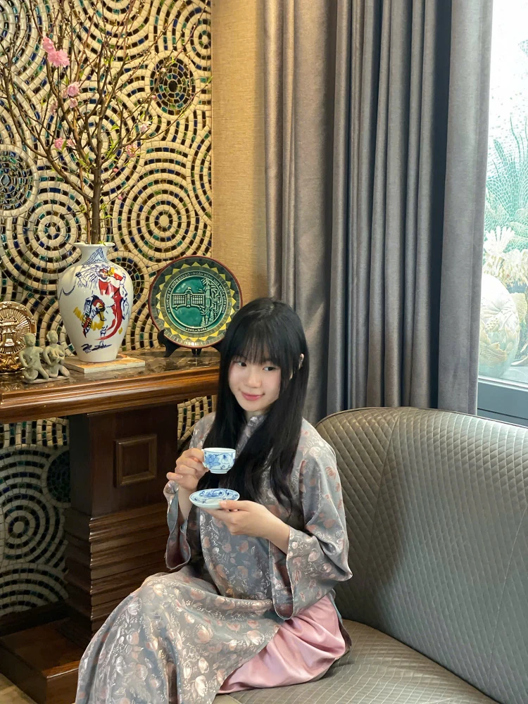 芳英｜河內私人導遊推薦｜越南自由行地陪