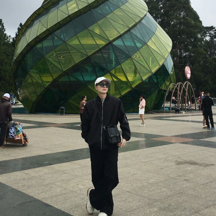 峴港美女騎士,帥哥導遊-來趣玩旅遊