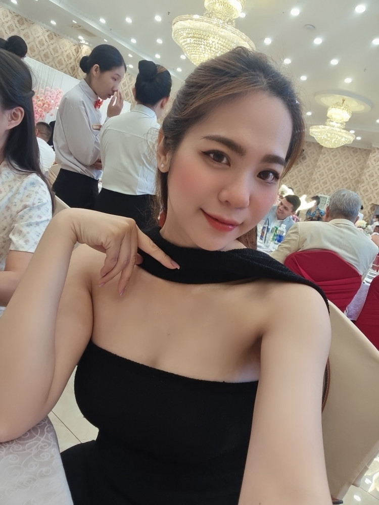 胡志明美女騎士,帥哥導遊-來趣玩旅遊