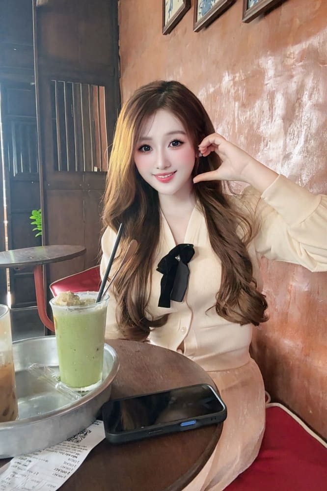 胡志明美女騎士,帥哥導遊-來趣玩旅遊