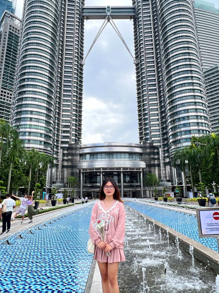 峴港美女騎士,帥哥導遊-來趣玩旅遊