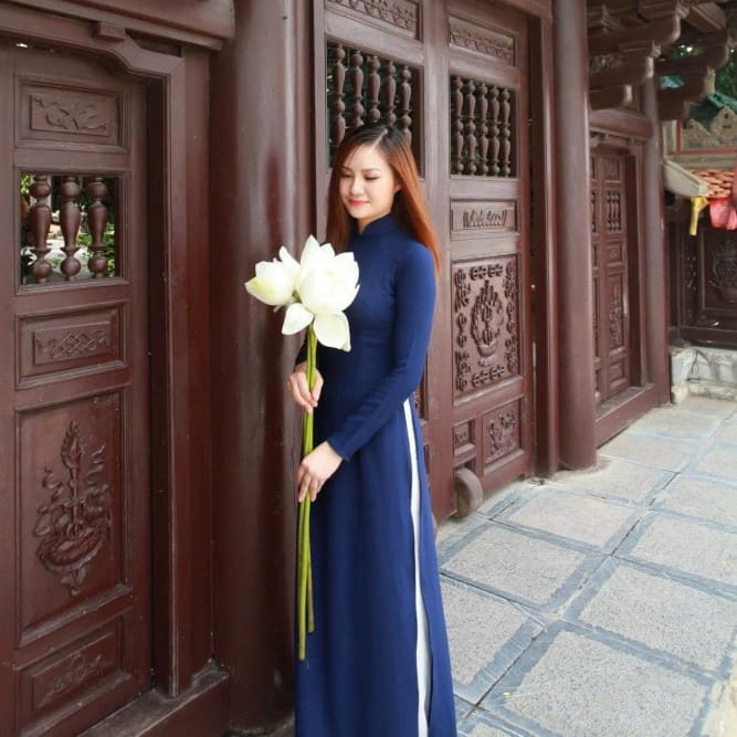 下龍灣美女騎士,帥哥導遊-來趣玩旅遊