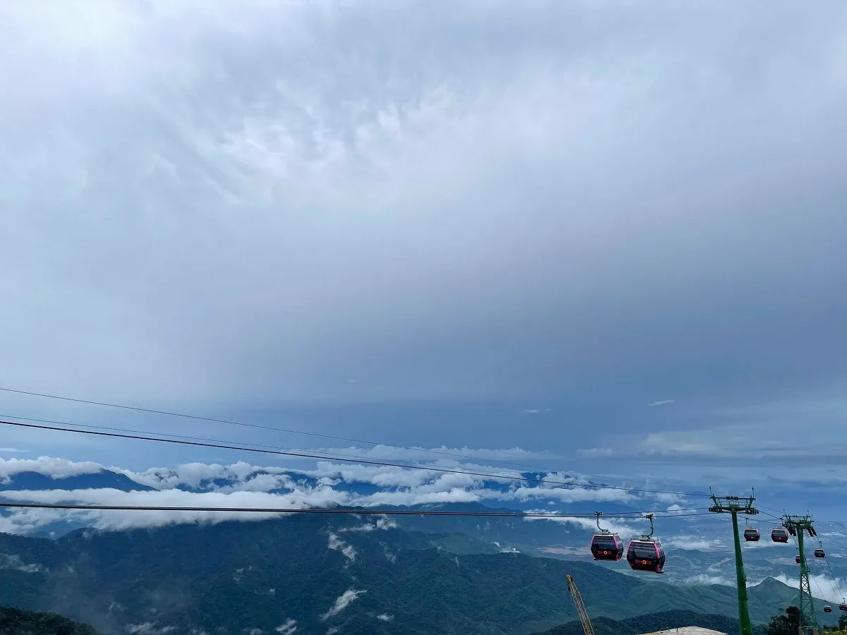 巴拿山