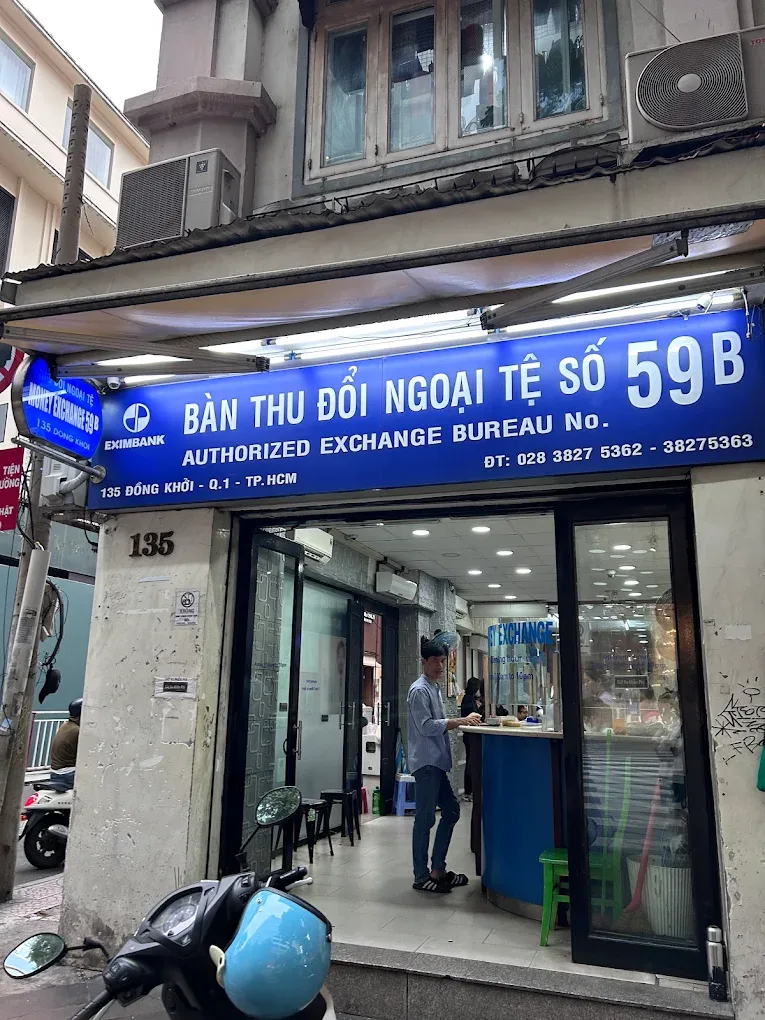 Eximbank銀行外匯櫃檯59