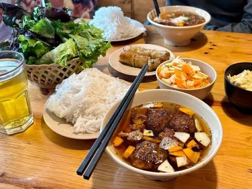 河內烤肉米線