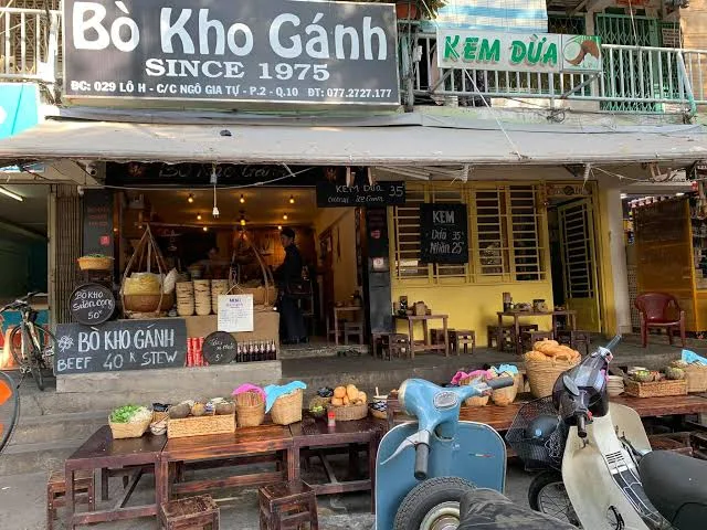 擔子牛腩 (Bò Kho Gánh)