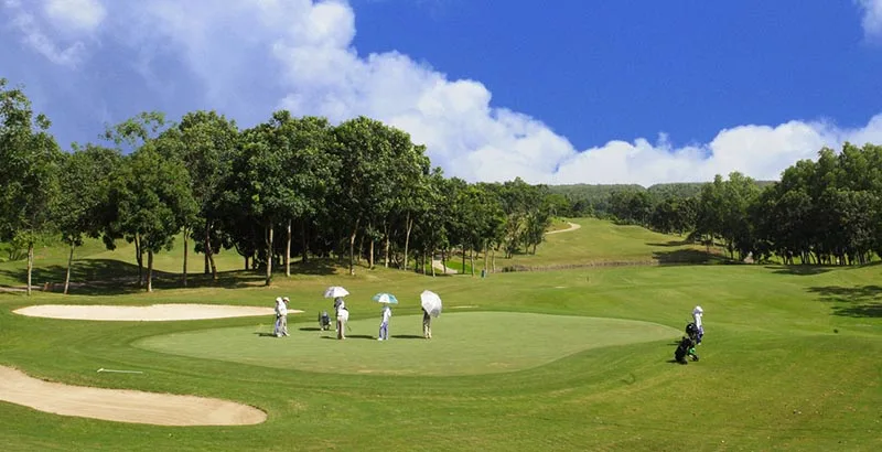 越南高爾夫與鄉村俱樂部 (Vietnam Golf & Country Club)