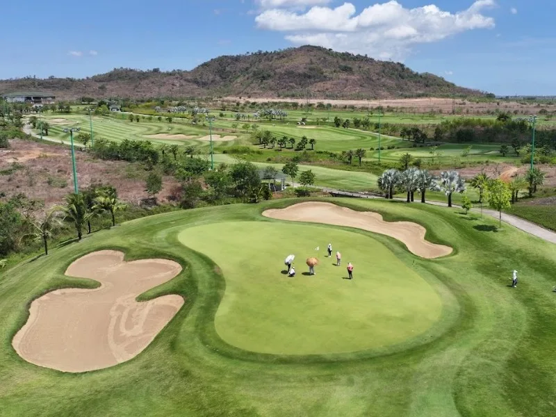 索納德芝周德高爾夫球場 (Sonadezi Châu Đức Golf Course)