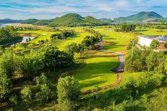 孟清演林高爾夫球場 (Muong Thanh Dien Lam Golf)