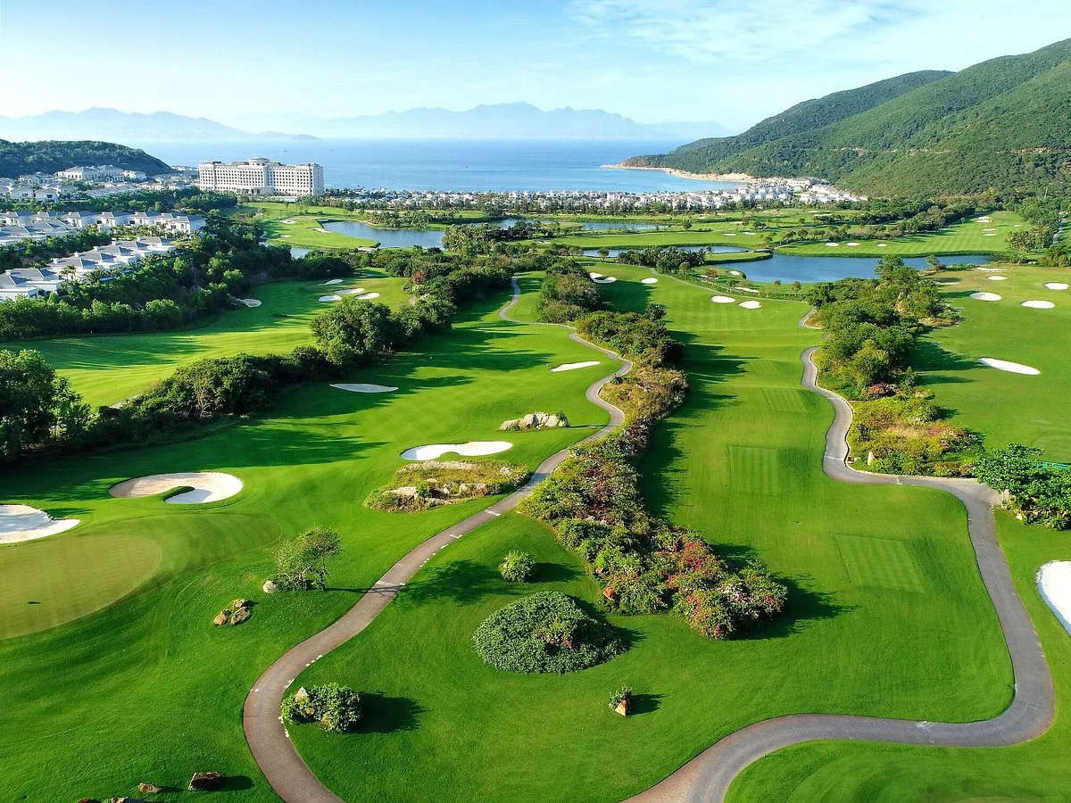 芽莊珍珠高爾夫球場 (Vinpearl Golf Nha Trang)