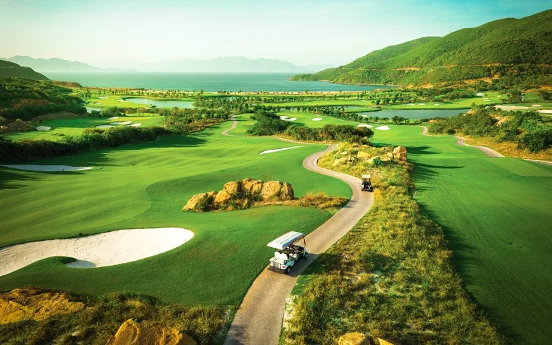 石谷高爾夫度假村 (Stone Valley Golf Resort)