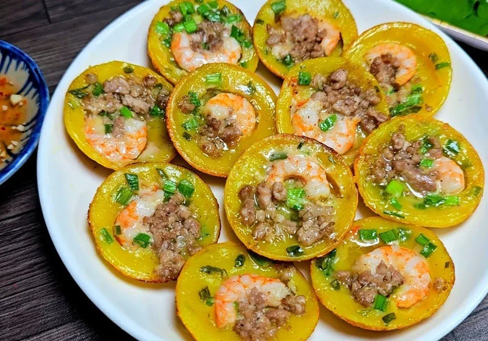 乳果樹下蝦煎餅 (Banh Khot Goc Vu Sua)