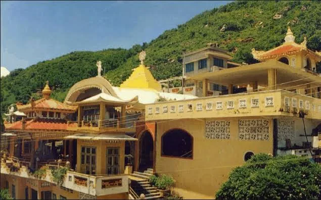涅槃靜舍 / 臥佛寺 (Niet Ban Tinh Xa)